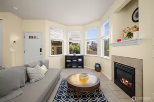 10543 Midvale Ave N, Seattle, WA 98133 - Photo 6
