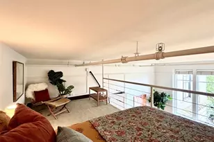 201 Galer St, Seattle, WA 98109 - Photo 14