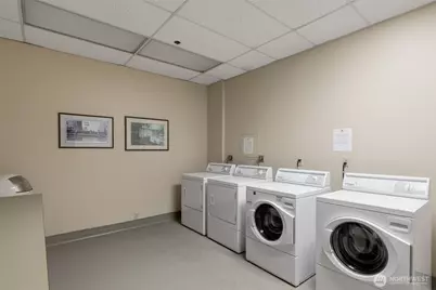 201 Galer Street #436, Seattle, WA 98109 - Photo 28