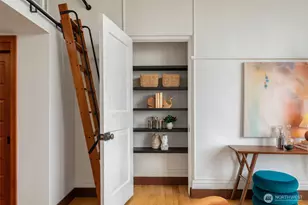 201 Galer St, Seattle, WA 98109 - Photo 22