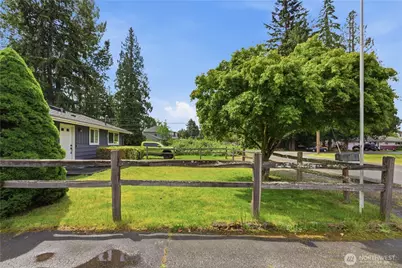 12264 156th Avenue SE, Renton, WA 98059 - Photo 4