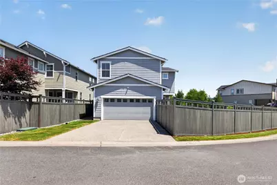 32831 Ten Trails Parkway SE, Black Diamond, WA 98010 - Photo 4