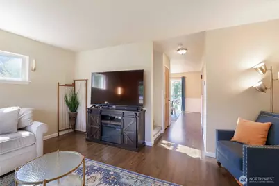 360 NE Max William Loop, Poulsbo, WA 98370 - Photo 8