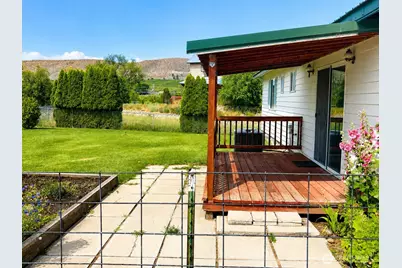 8 Orchard Loop S., Tonasket, WA 98855 - Photo 14