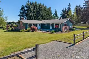 214 Edmonson Dr, Sequim, WA 98382 - Photo 2