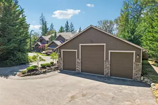 8015 228th Ave NE, Redmond, WA 98053 - Photo 2
