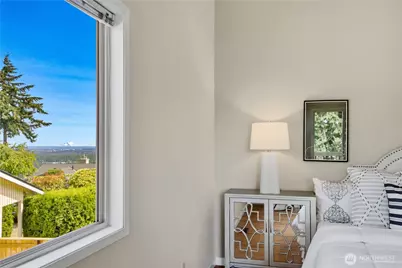 14225 SE 44th Street, Bellevue, WA 98006 - Photo 18