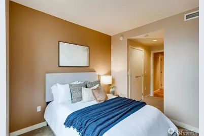 10610 NE 9th Place #1507, Bellevue, WA 98004 - Photo 12
