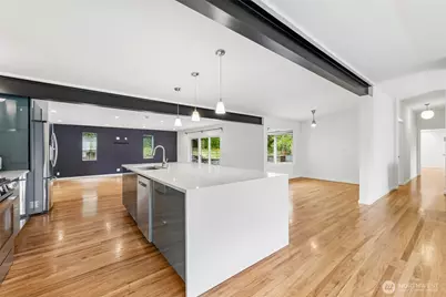 12456 SE 27th Street, Bellevue, WA 98005 - Photo 6