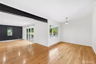 12456 SE 27th St, Bellevue, WA 98005 - Photo 8