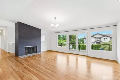 12456 SE 27th Street, Bellevue, WA 98005 - Photo 10