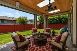 28213 225th Pl SE, Maple Valley, WA 98038 - Photo 32