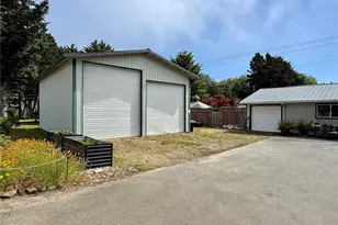 12912 North Alley, Long Beach, WA 98631 - Photo 2
