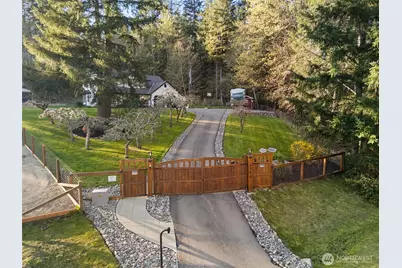 3594 Salmonberry Drive SE, Port Orchard, WA 98366 - Photo 4