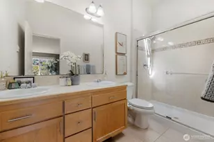 8548 Midvale Ave N, Seattle, WA 98103 - Photo 22