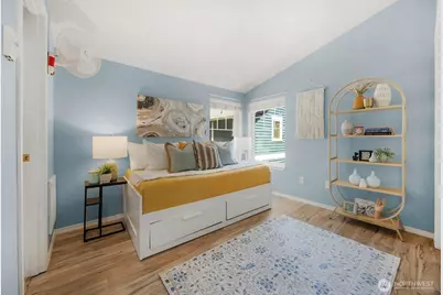 8548 Midvale Avenue N #B, Seattle, WA 98103 - Photo 24