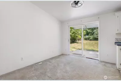 5559 Vesel Court, Freeland, WA 98249 - Photo 8