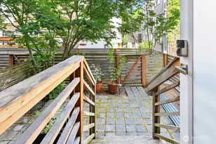 2233 Minor Ave, Seattle, WA 98102 - Photo 8