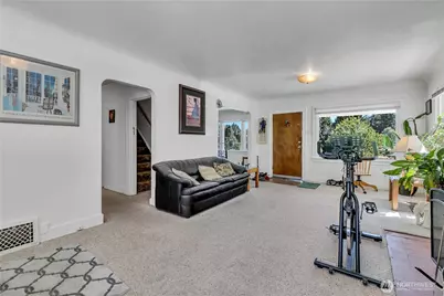 13025 Ambaum Boulevard SW, Burien, WA 98146 - Photo 6