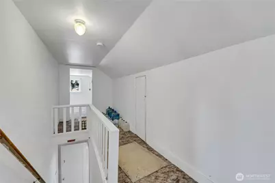 13025 Ambaum Boulevard SW, Burien, WA 98146 - Photo 16