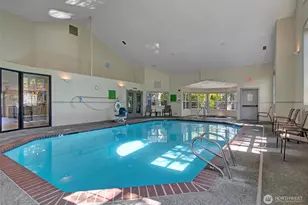 12303 Harbour Pointe Blvd, Mukilteo, WA 98275 - Photo 2