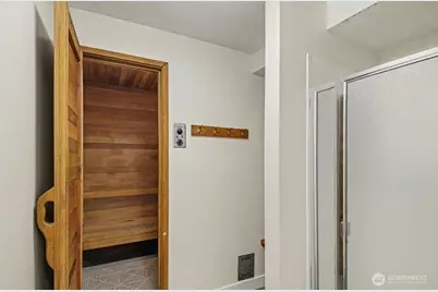 9908 NE 124th Street #906, Kirkland, WA 98034 - Photo 24