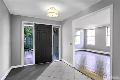 6502 Avondale Road SW #4, Lakewood, WA 98499 - Photo 2