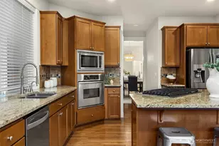 1226 269th Ct SE, Sammamish, WA 98075 - Photo 16
