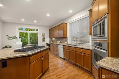 1226 269th Court SE, Sammamish, WA 98075 - Photo 14