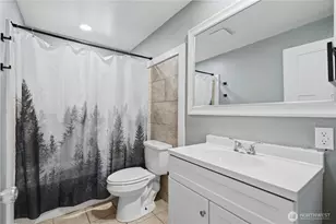 1126 Poindexter Ave W, Bremerton, WA 98312 - Photo 12