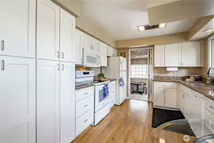 2808 Azalea Pl, Bellingham, WA 98225 - Photo 14