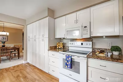 2808 Azalea Place, Bellingham, WA 98225 - Photo 16