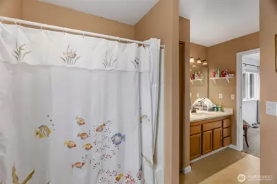 5601 Thornbury Drive SE, Lacey, WA 98513 - Photo 22