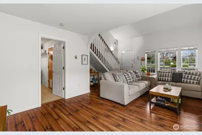 5601 Thornbury Drive SE, Lacey, WA 98513 - Photo 8