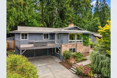 4255 135th Place SE, Bellevue, WA 98006 - Photo 1