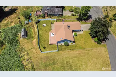 4022 151st Street E, Tacoma, WA 98446 - Photo 34