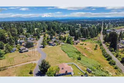 4022 151st Street E, Tacoma, WA 98446 - Photo 4