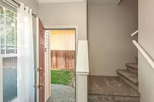 278 NE Deccio Rd, College Place, WA 99324 - Photo 6