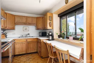 1801 Seaview Ave, Coupeville, WA 98239 - Photo 18