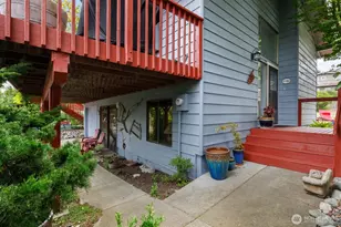 1801 Seaview Ave, Coupeville, WA 98239 - Photo 8