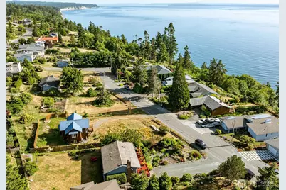 1801 Seaview Avenue, Coupeville, WA 98239 - Photo 38