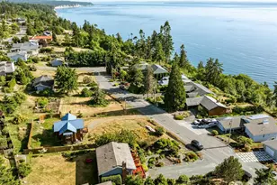 1801 Seaview Ave, Coupeville, WA 98239 - Photo 38