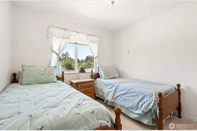 605 E Chance A La Mer NE, Ocean Shores, WA 98569 - Photo 16