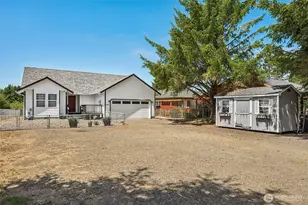 605 E Chance a La Mer NE, Ocean Shores, WA 98569 - Photo 2