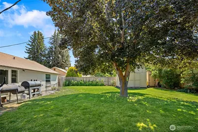 810 E Hobert Avenue, Ellensburg, WA 98926 - Photo 24