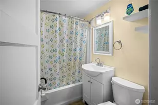810 E Hobert Ave, Ellensburg, WA 98926 - Photo 16