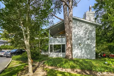1220 6th Avenue S #B301, Edmonds, WA 98020 - Photo 2