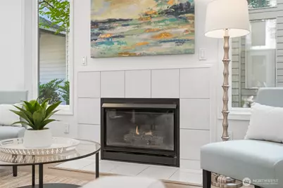 4832 165th Place SW, Edmonds, WA 98026 - Photo 4
