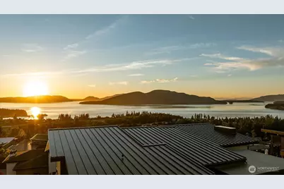 3945 Rock Ridge Parkway, Anacortes, WA 98221 - Photo 6