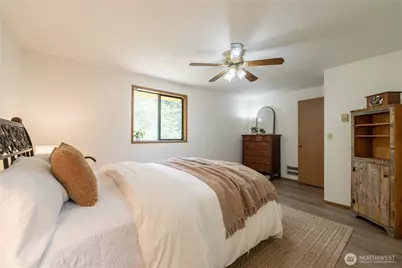 5202 130th Place NE, Marysville, WA 98271 - Photo 30